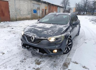 Фото Renault Megane