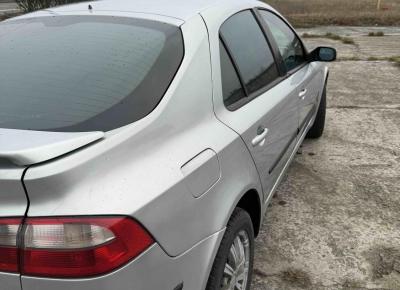 Фото Renault Laguna