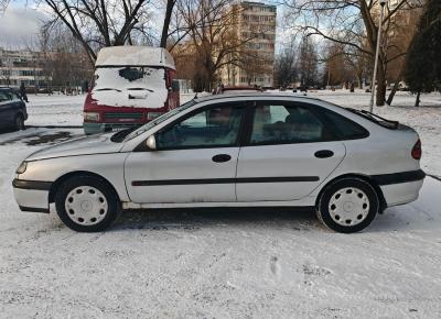 Фото Renault Laguna