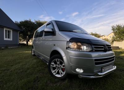 Фото Volkswagen Caravelle