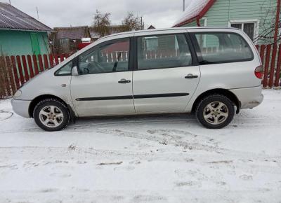 Фото Ford Galaxy