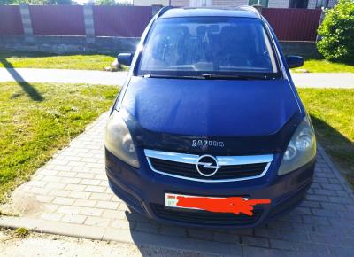 Фото Opel Zafira