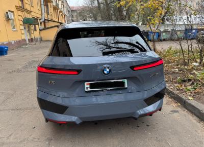 Фото BMW iX