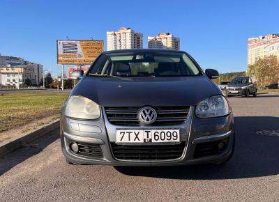 Фото Volkswagen Jetta