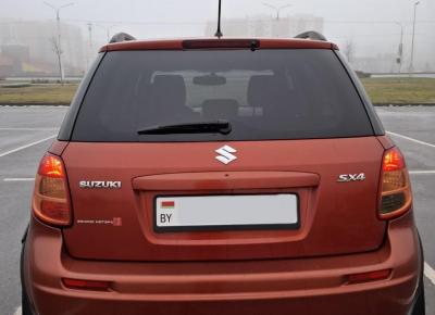 Фото Suzuki SX4