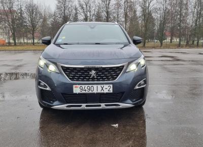 Фото Peugeot 5008