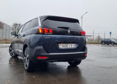 Фото Peugeot 5008