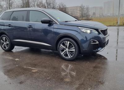 Фото Peugeot 5008