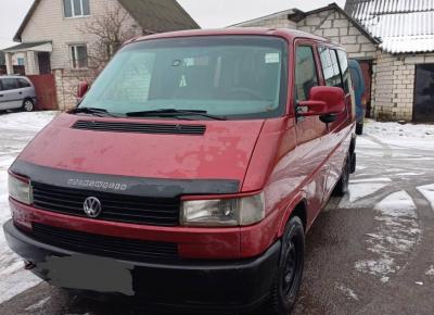 Фото Volkswagen Multivan