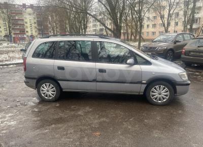 Фото Opel Zafira