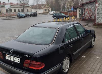 Фото Mercedes-Benz E-класс