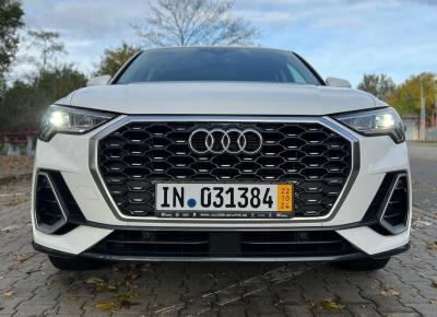 Фото Audi Q3 Sportback