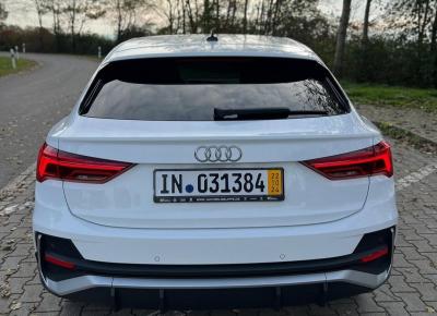 Фото Audi Q3 Sportback