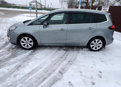 Фото Opel Zafira