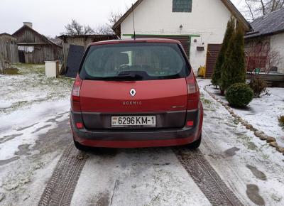 Фото Renault Scenic