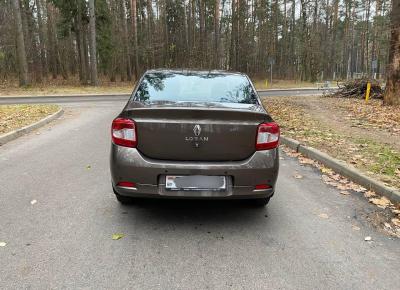 Фото Renault Logan