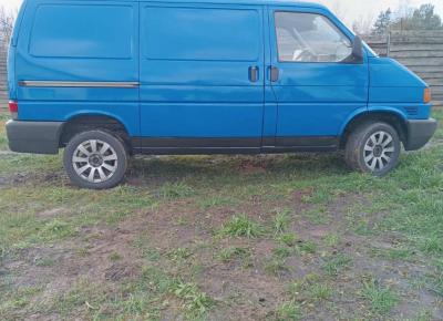 Фото Volkswagen Transporter