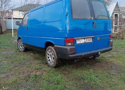 Фото Volkswagen Transporter