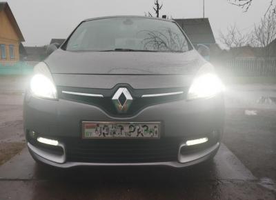 Фото Renault Scenic