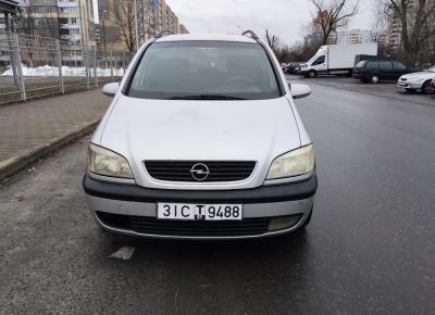 Фото Opel Zafira