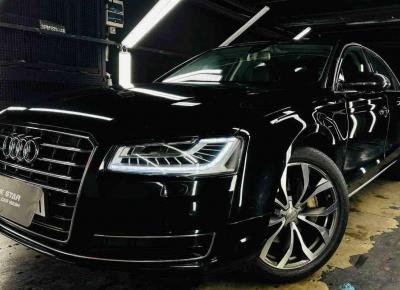 Фото Audi A8