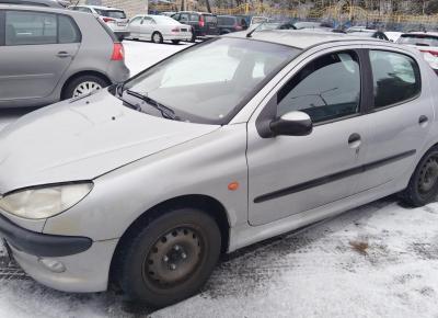 Фото Peugeot 206