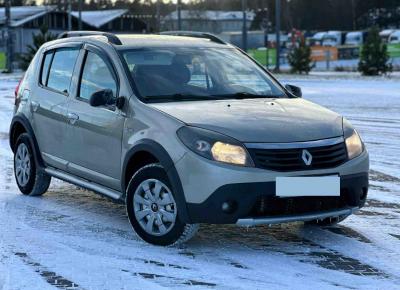 Фото Renault Sandero