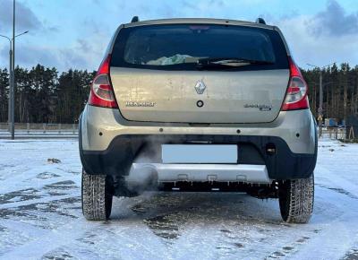 Фото Renault Sandero