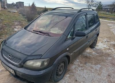 Фото Opel Zafira