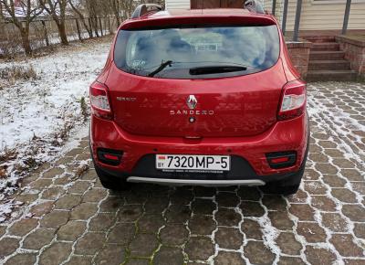 Фото Renault Sandero