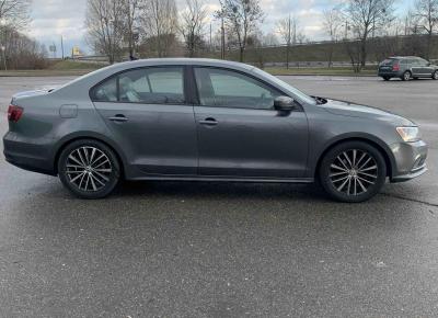 Фото Volkswagen Jetta