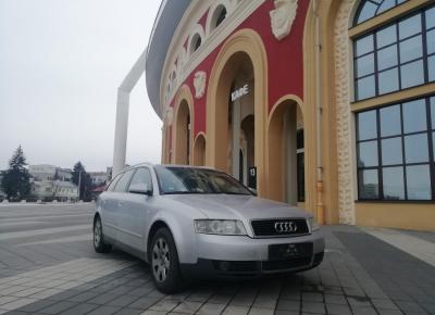 Фото Audi A4