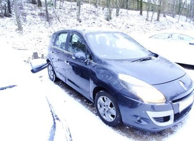 Фото Renault Scenic