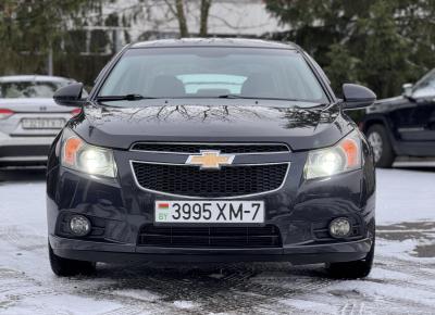 Фото Chevrolet Cruze