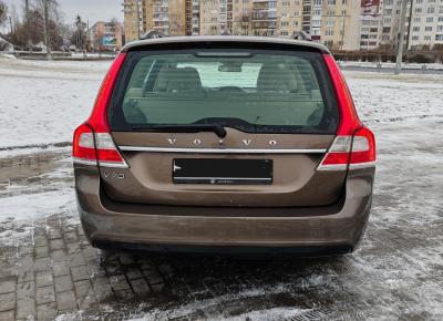 Фото Volvo V70