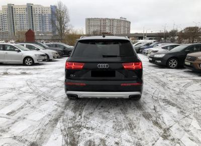 Фото Audi Q7