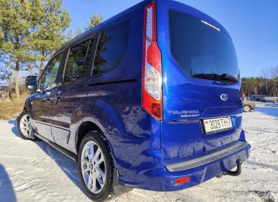 Фото Ford Tourneo Connect