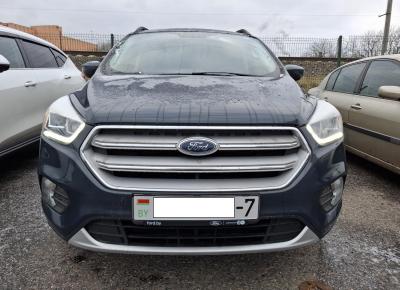 Фото Ford Escape