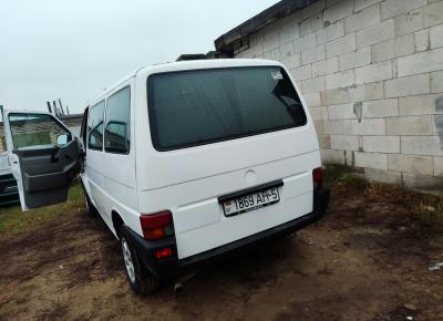 Фото Volkswagen Transporter