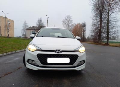 Фото Hyundai i20