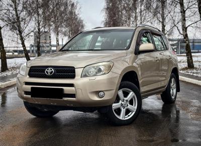 Фото Toyota RAV4