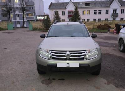 Фото Renault Duster