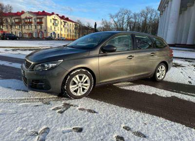 Фото Peugeot 308