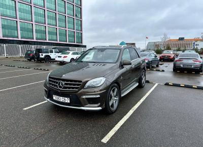 Фото Mercedes-Benz M-класс AMG