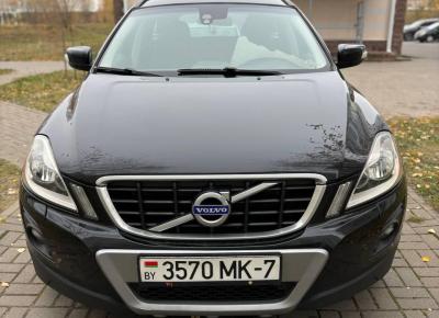 Фото Volvo XC60