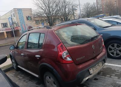 Фото Renault Sandero