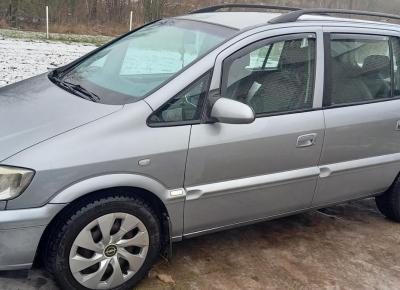 Фото Opel Zafira