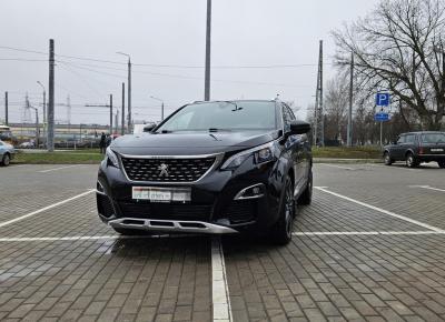 Фото Peugeot 3008