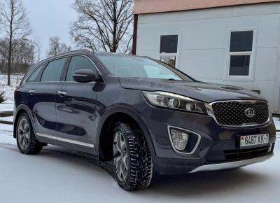 Фото Kia Sorento