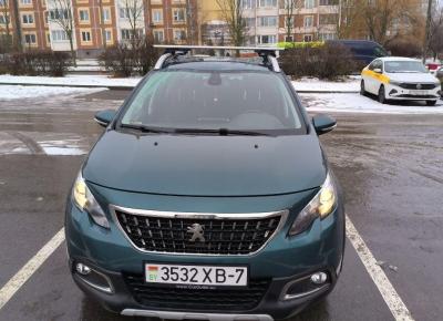 Фото Peugeot 2008